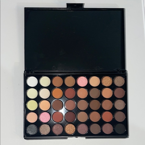 None Other - Popfeel brand neutral-shade eyeshadow palette